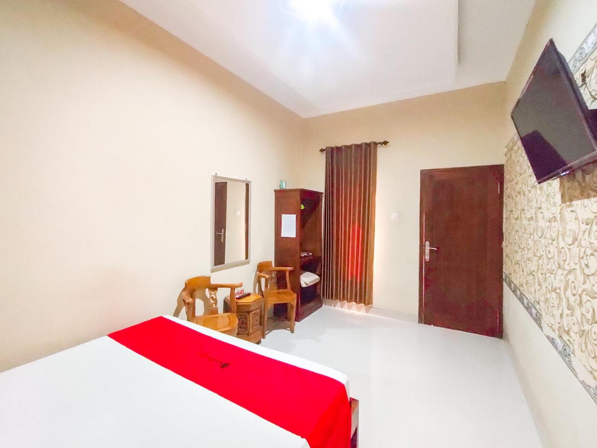 Reddoorz Syariah At Graha Adi Karya Kartasura Hotel Kartosuro Exterior photo